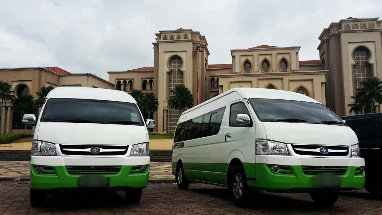 Malaysia-Tour-Van-5-Johor